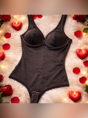Black Shapewear Bodysuit with Built-In Cups - Size Small